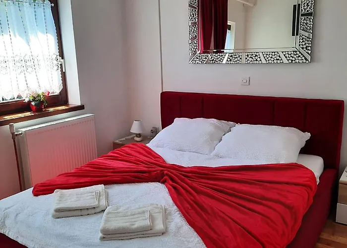Apartments Anagora I