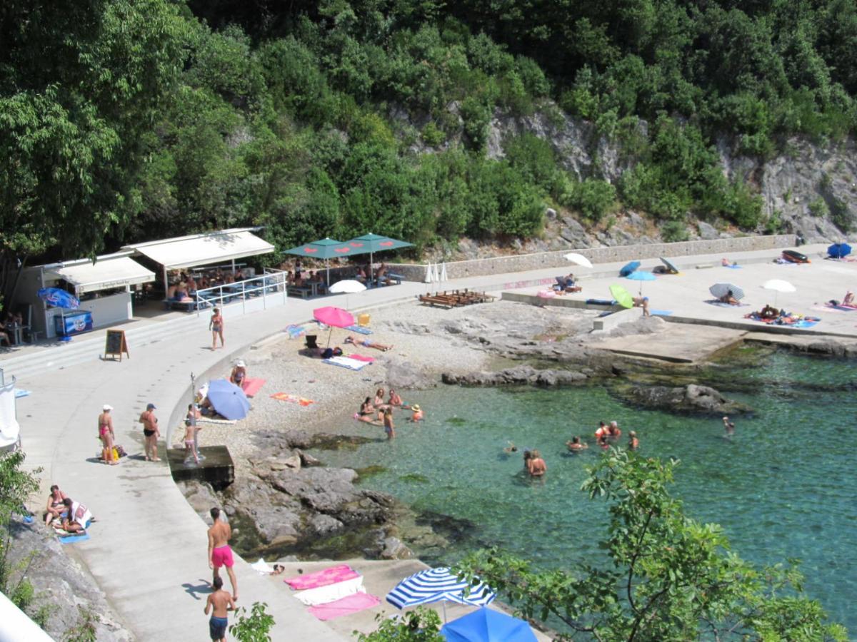 Apartment Anagora I